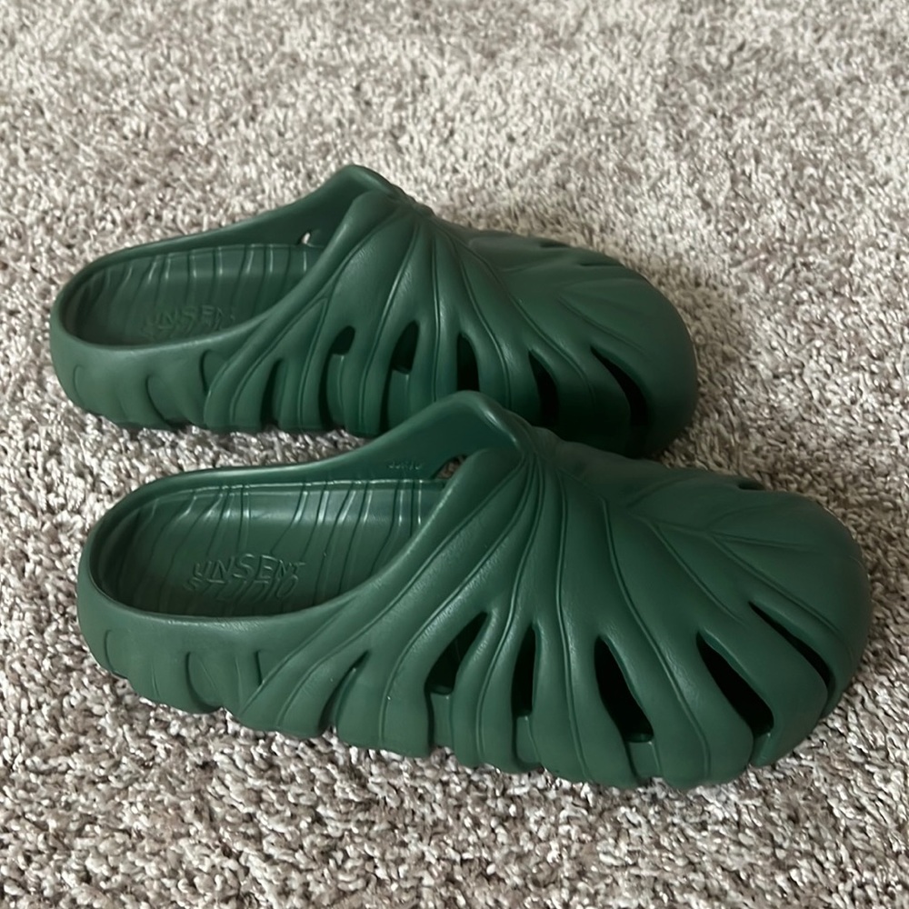 Unsent Studio Monstera Mules